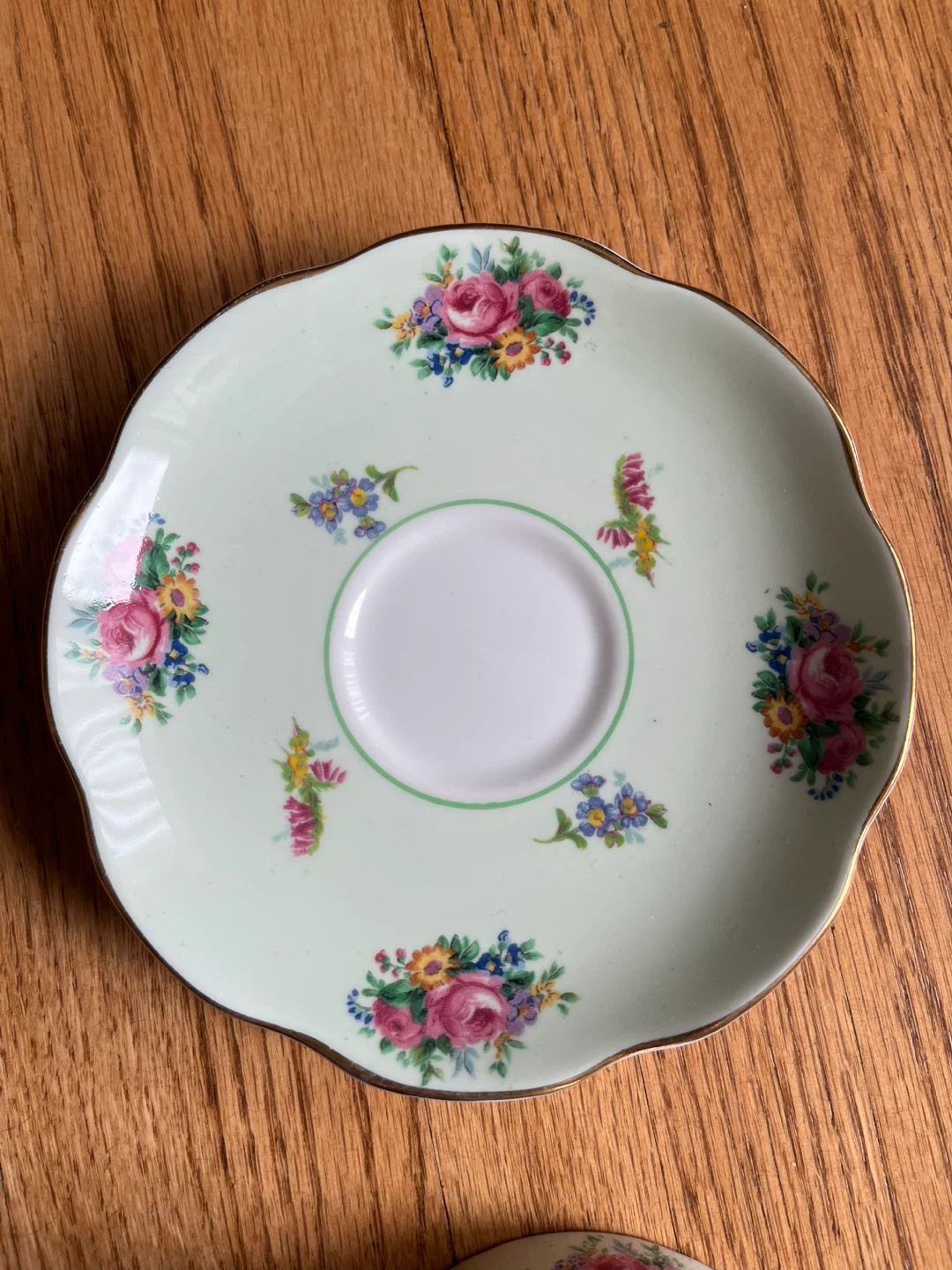 Vintage Floral Teacup and Saucer Set - photo 3
