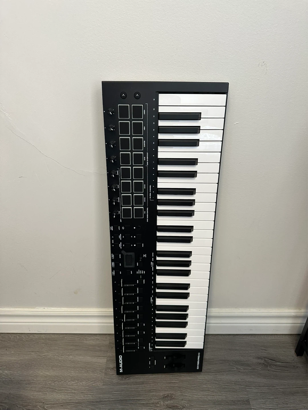 M-Audio Oxygen Pro 49 MIDI Keyboard Controller - photo 2