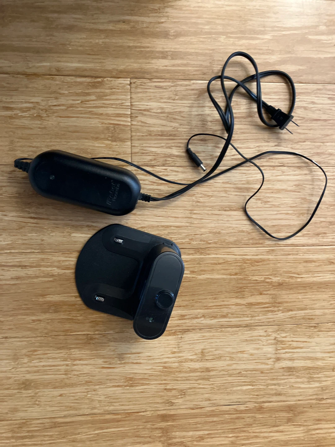 iRobot Roomba Robot Vacuum - photo 2