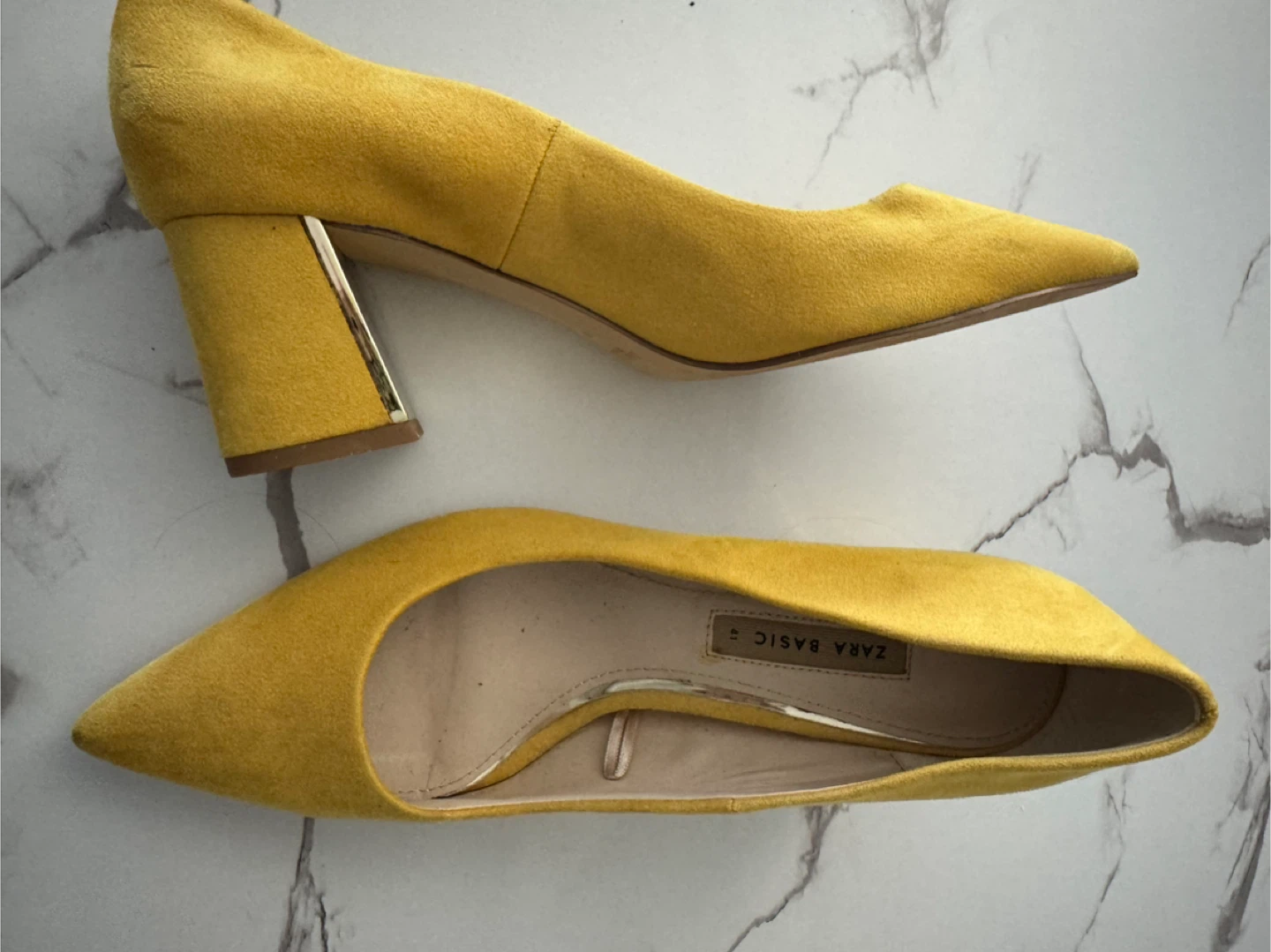 Yellow Suede Block Heel Pumps - Zara Basic Collection - photo 2