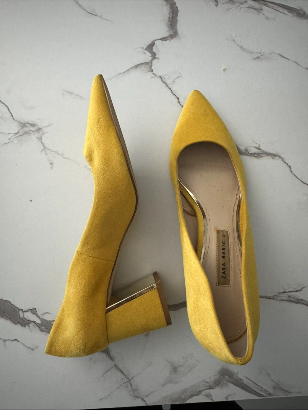 Yellow Suede Block Heel Pumps - Zara Basic Collection