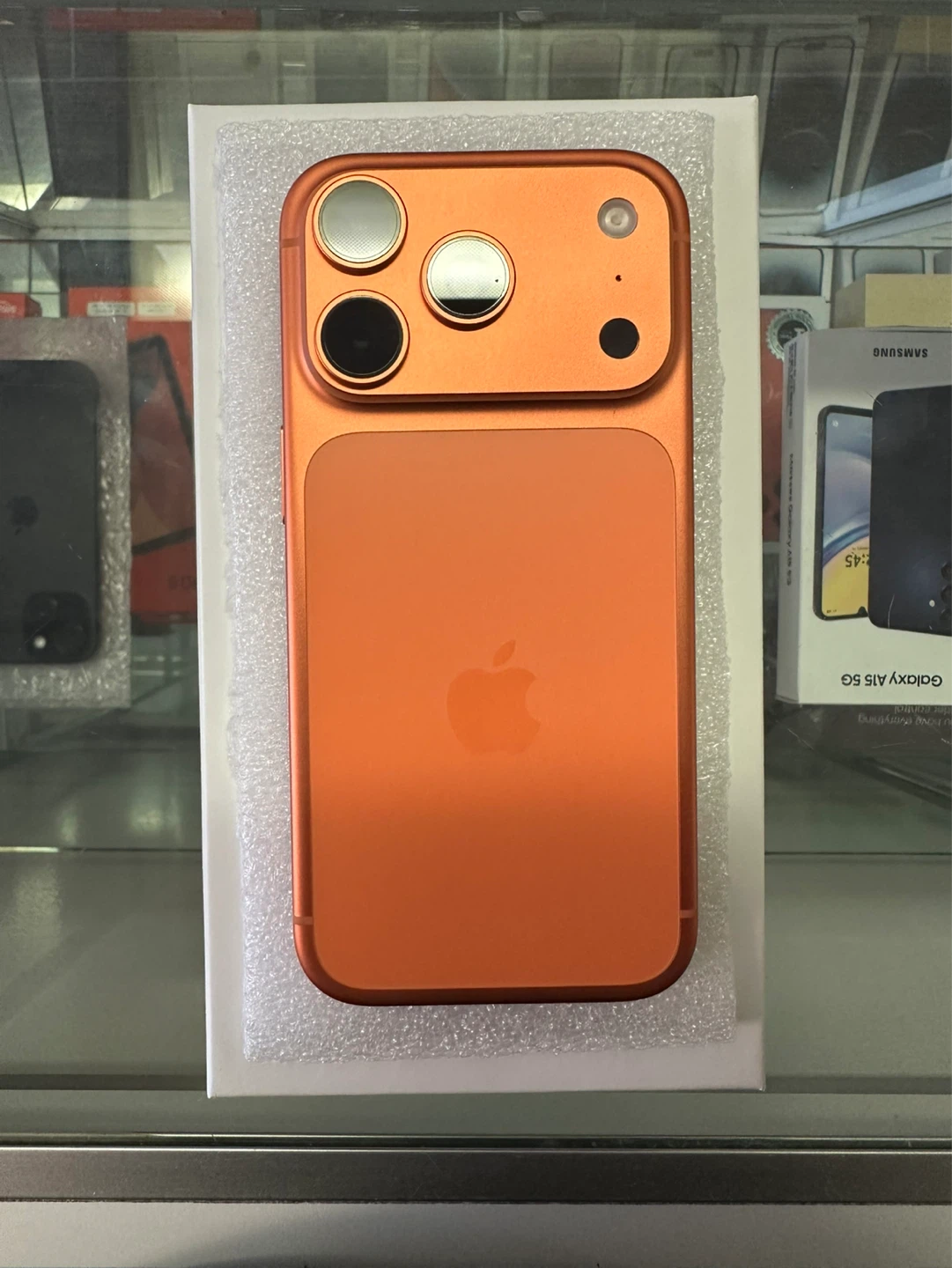 iPhone 17 Pro 256 GB Orange