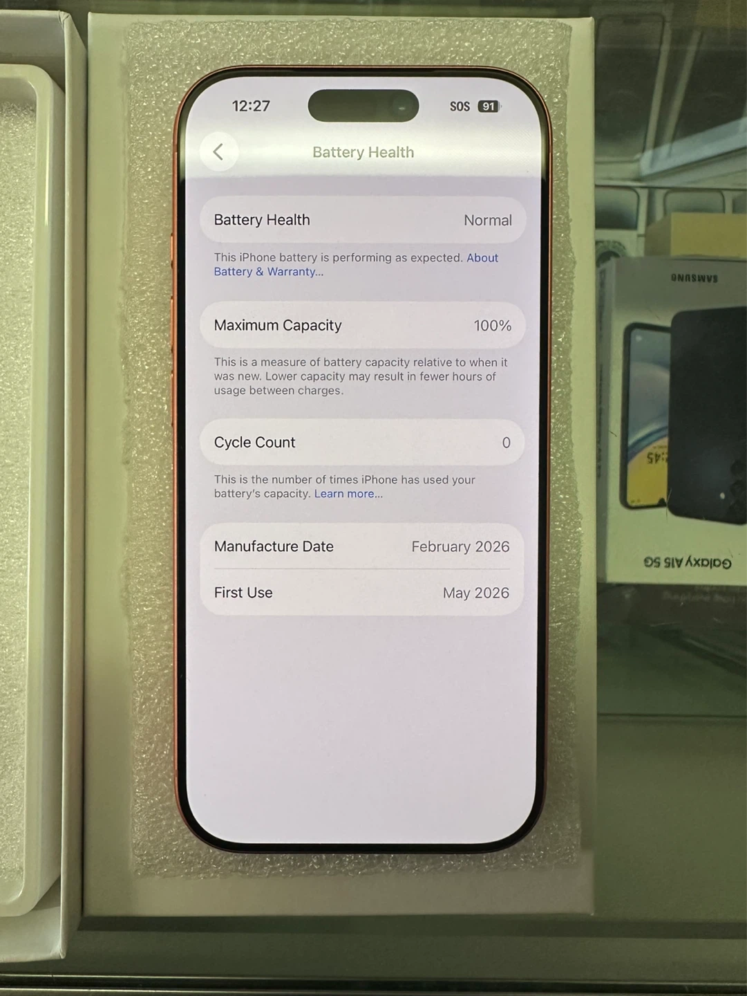 iPhone 17 Pro 256 GB Orange - photo 3