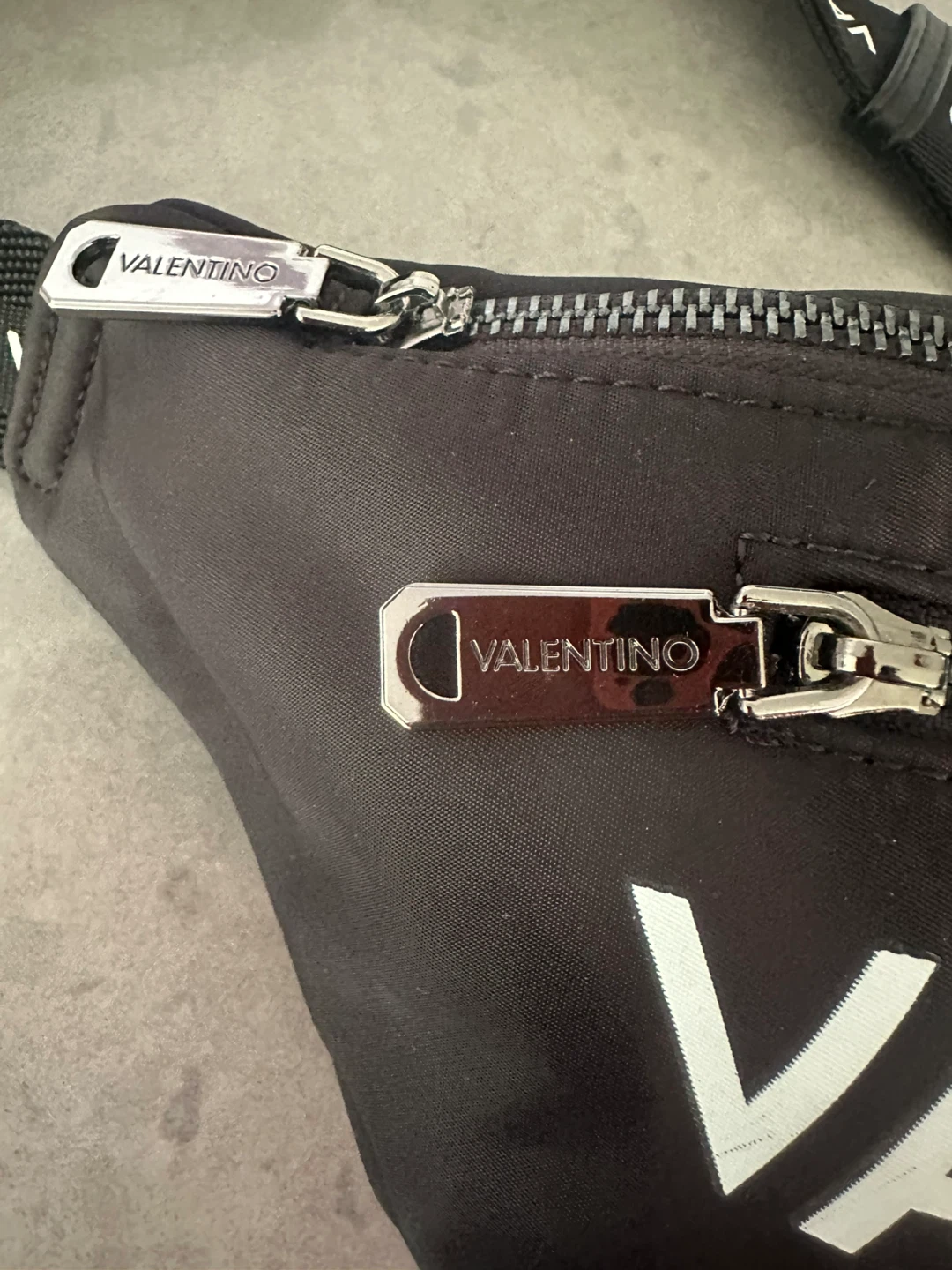 Valentino Black Fanny Pack/Crossbody Bag - photo 3
