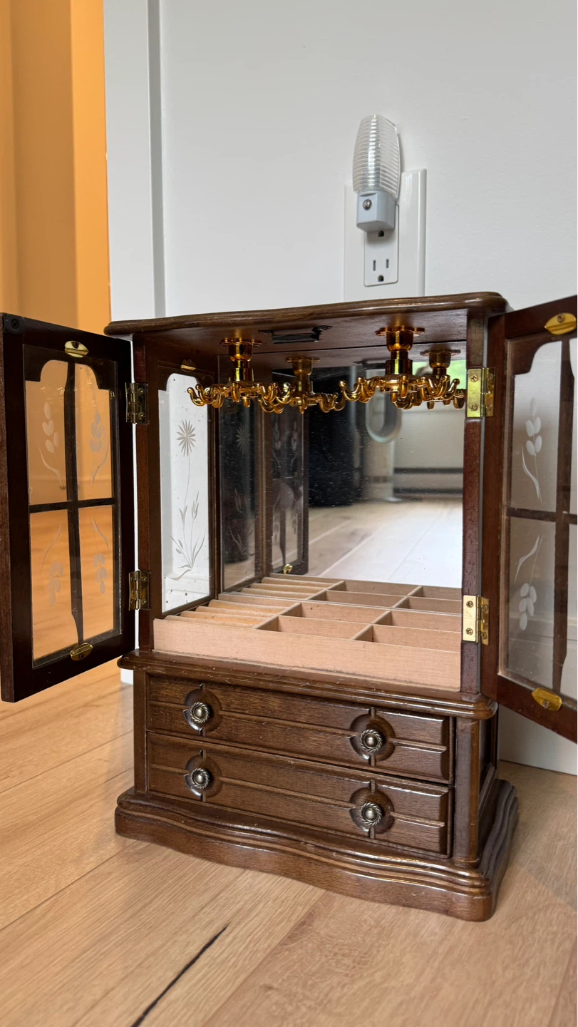 Wooden Jewellery Box with Glass Doors - photo 2