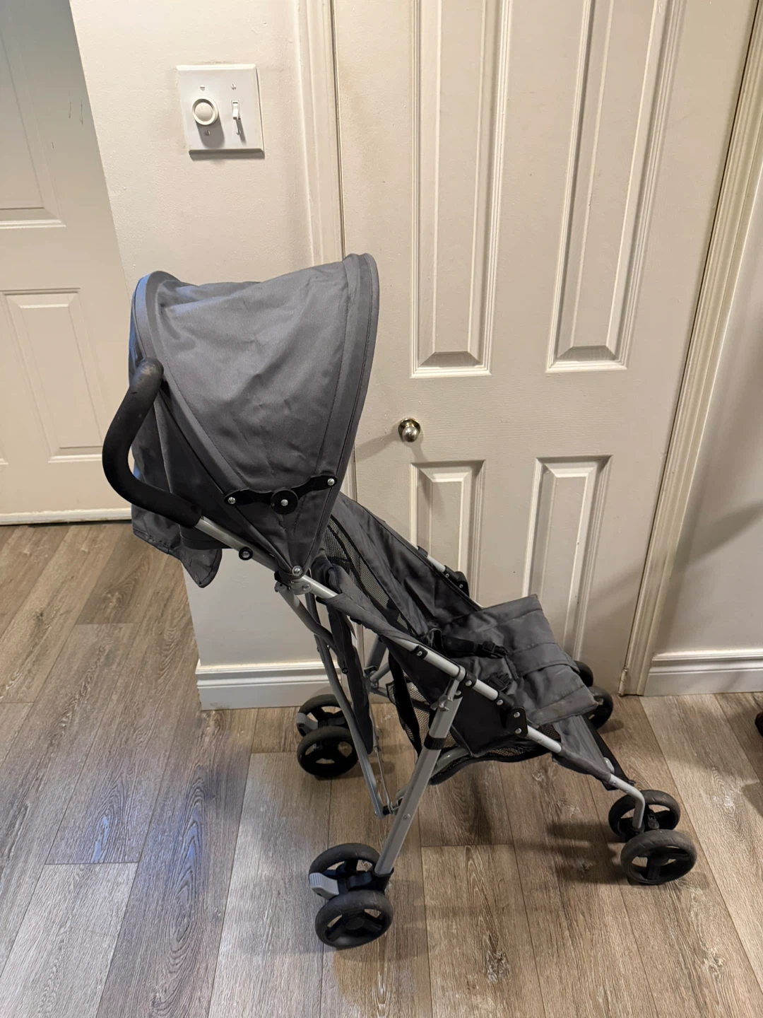 Delta Children Lightweight Stroller - photo 2