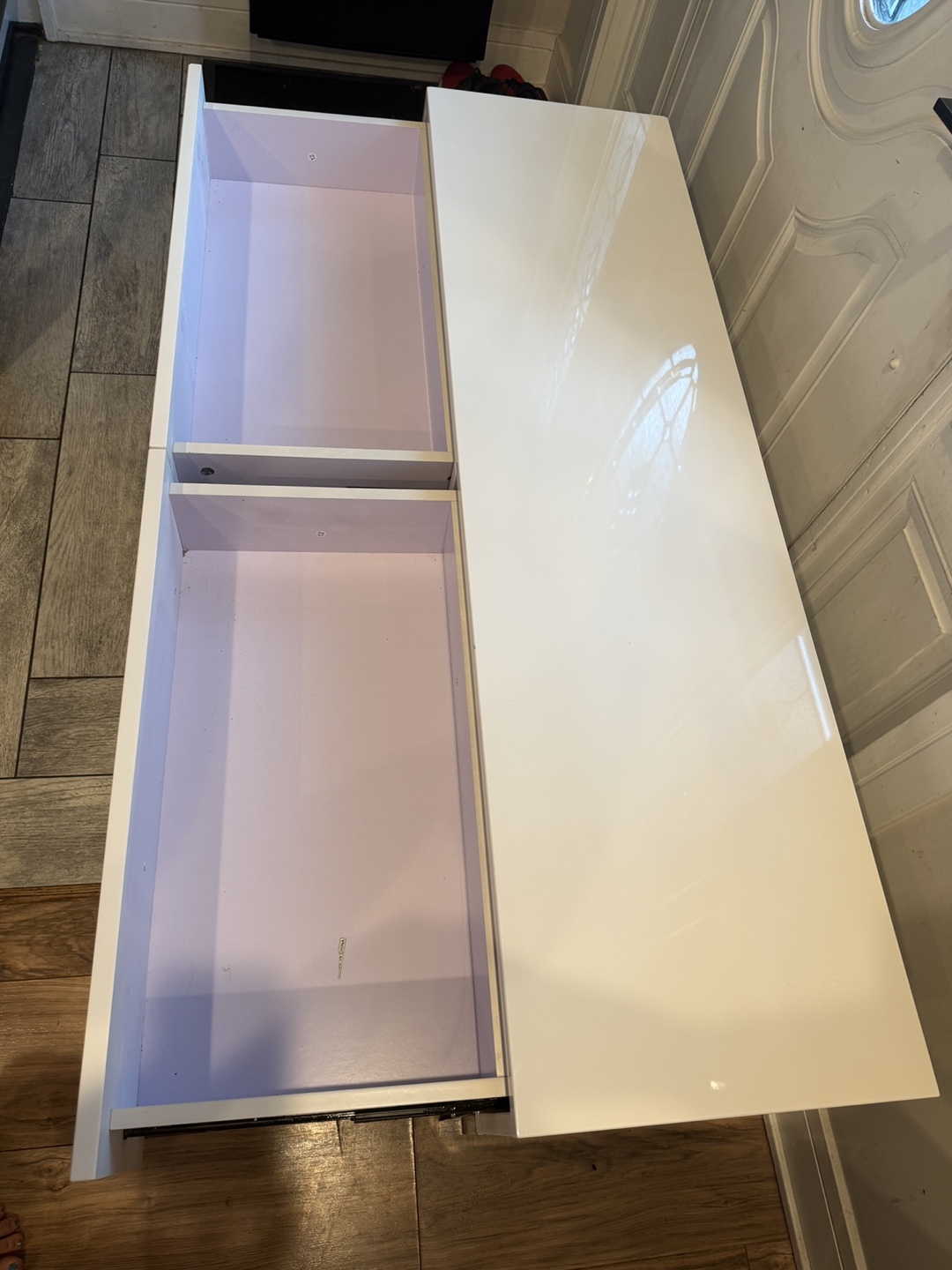 White Glossy TV Console Table - photo 3
