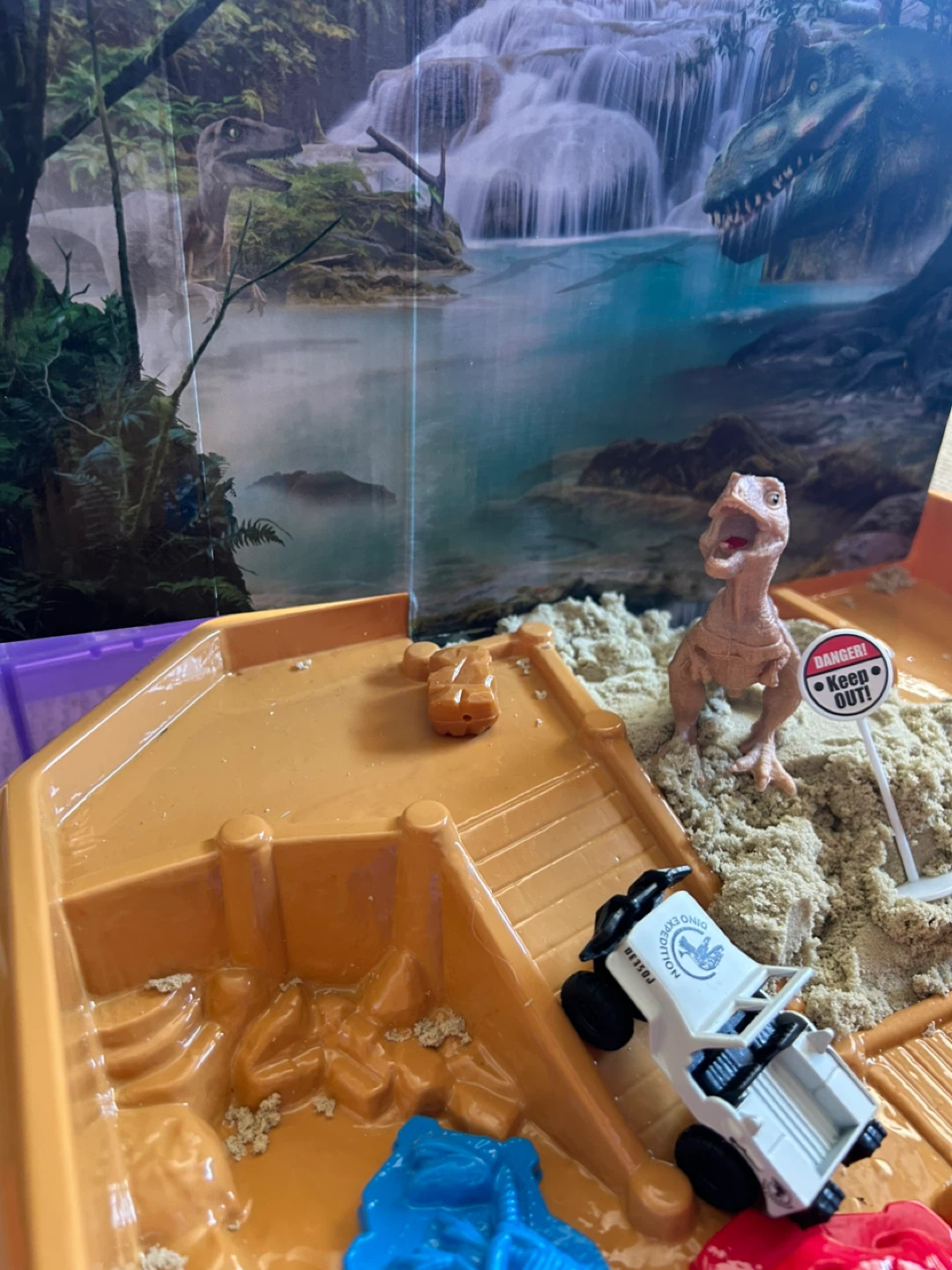 Adventure Force Dinosaur Dig Kinetic Sand Playset - photo 3