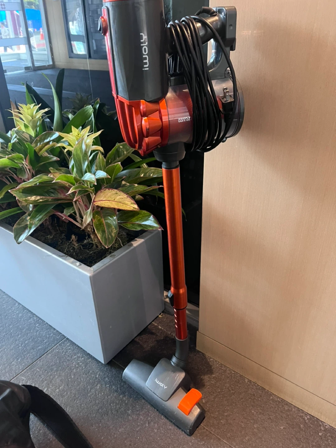 iWoly Cordless Stick Vacuum Cleaner brand new - Orange