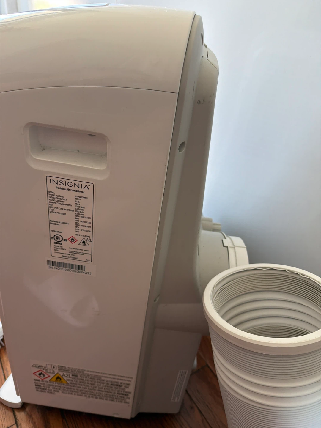 Insignia Portable Air Conditioner - photo 4