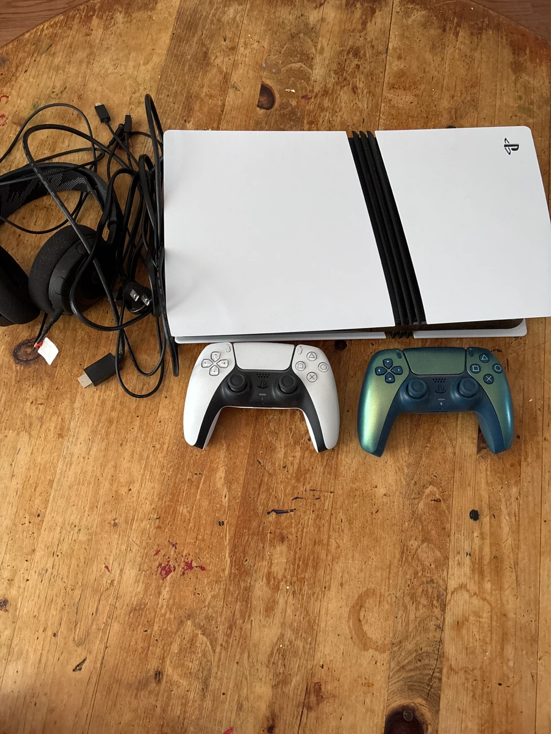 PlayStation 5 pro 3TB Console with 2 Controllers