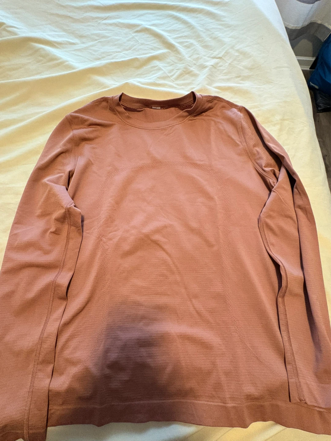 Lululemon Swiftly Tech long sleeve Shirt - photo 3