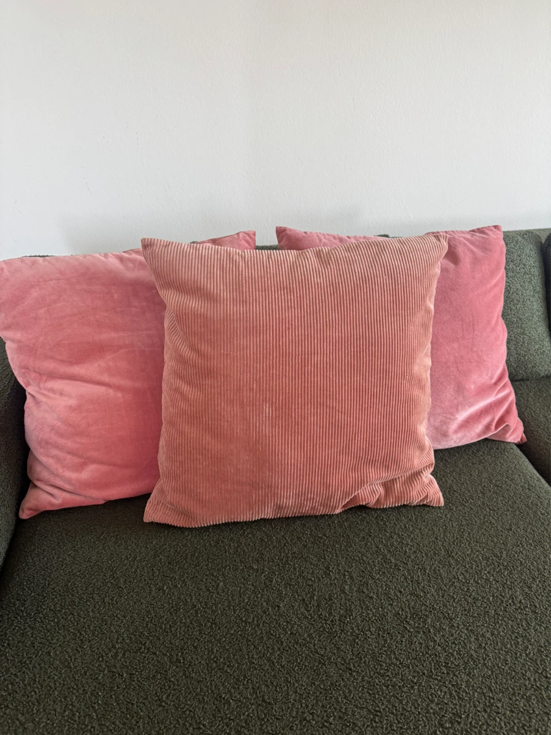 Pink Throw Pillow (set of 3) - photo 2