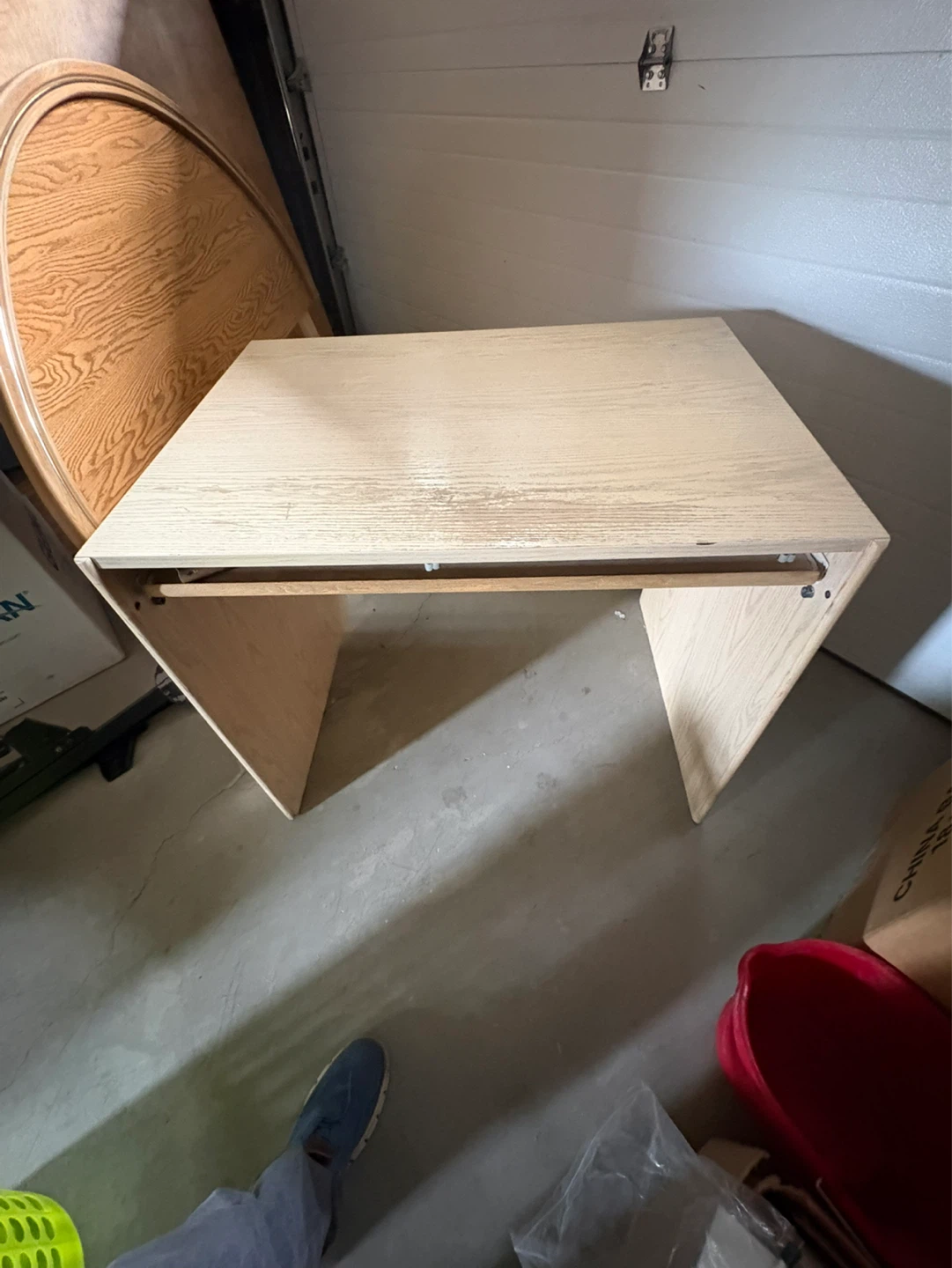 Free Wooden Desk