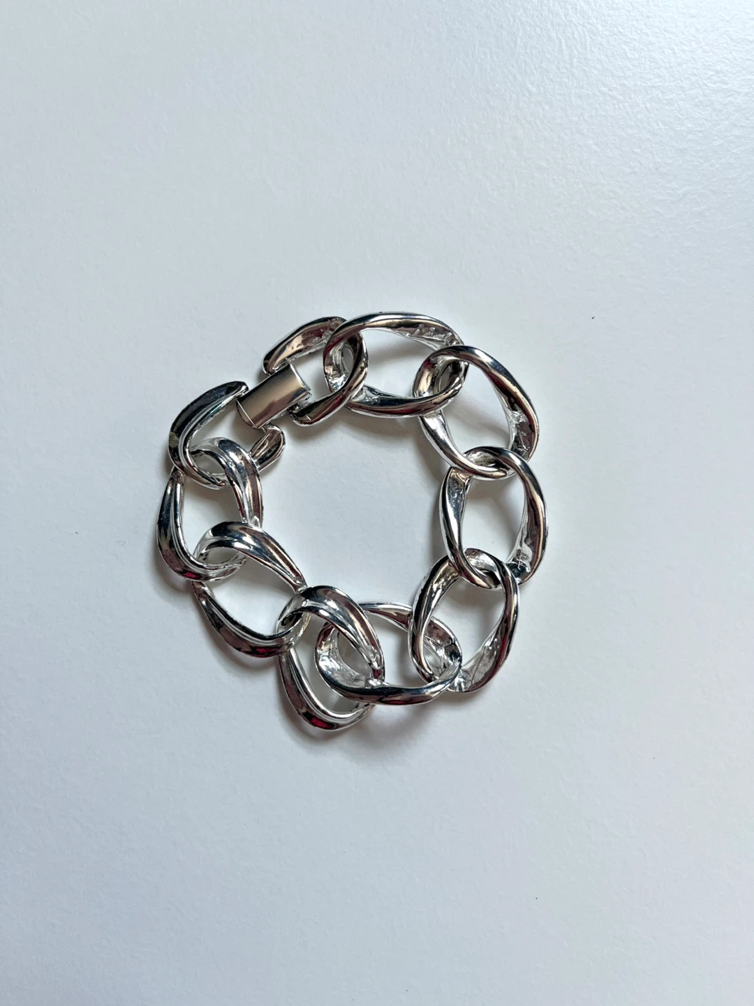Silver tone chunky link bracelet