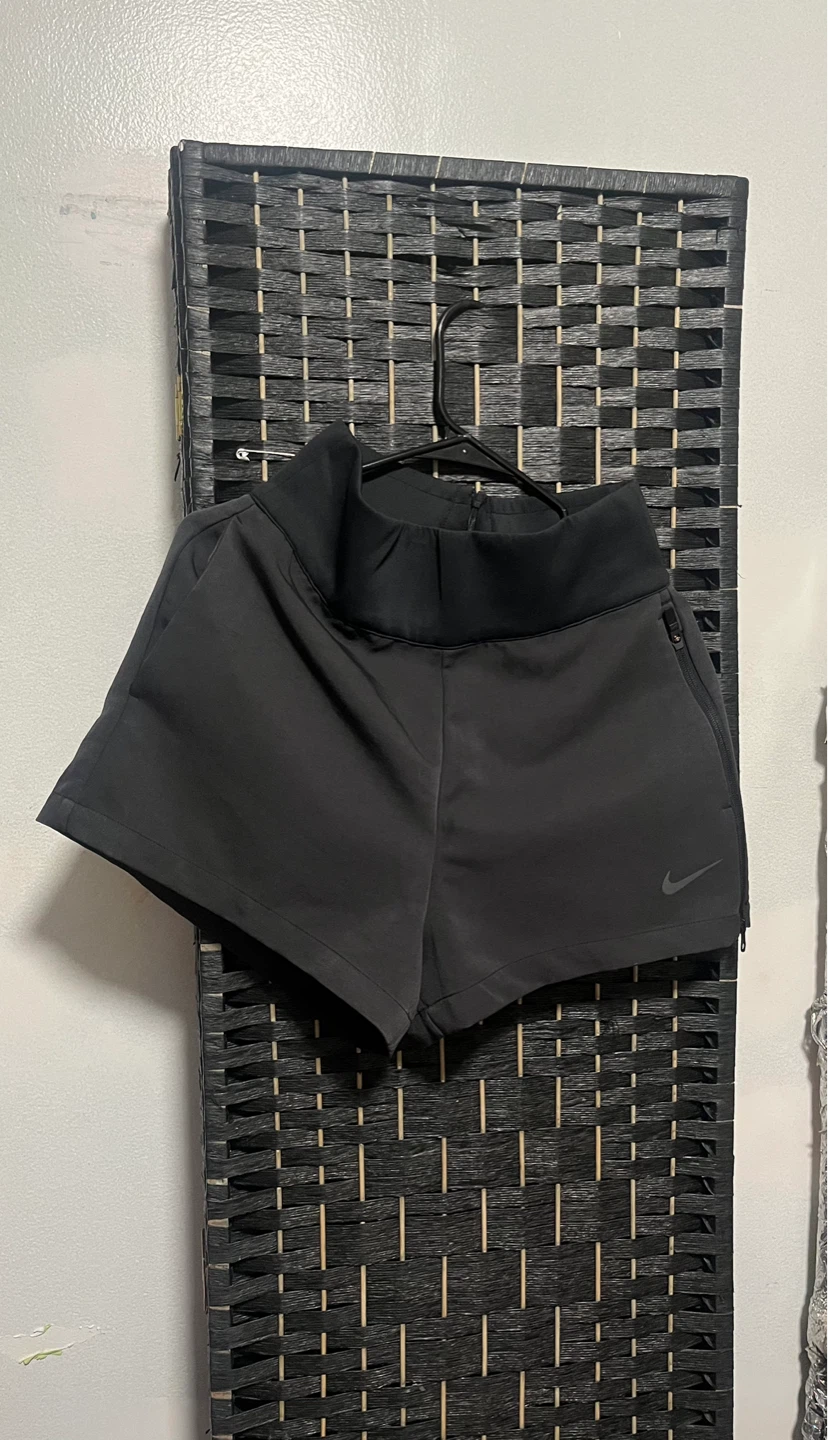 Nike Women's Running Shorts Size M - photo 2