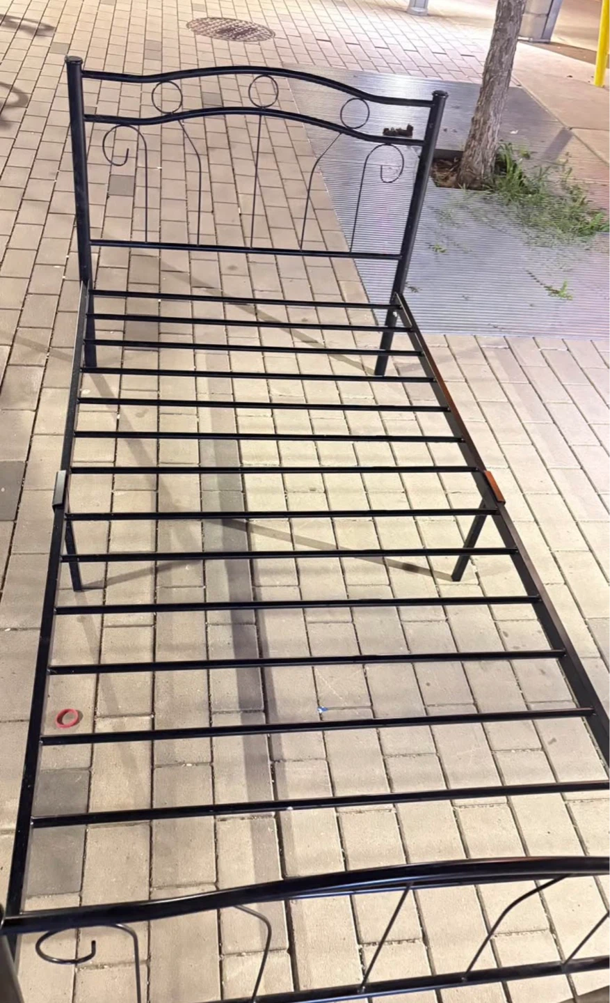 Black Metal Twin Bed Frame - photo 4