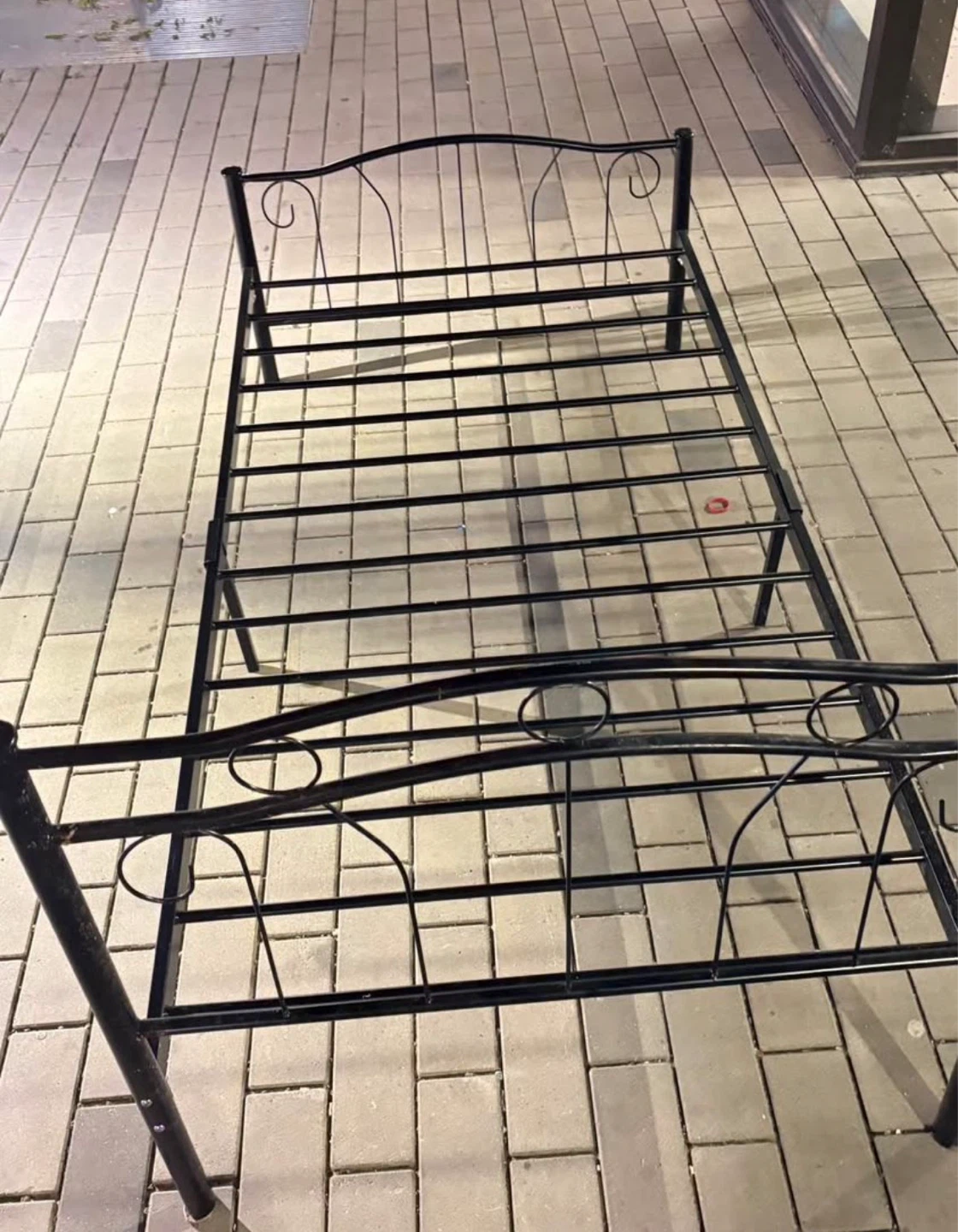 Black Metal Twin Bed Frame - photo 3