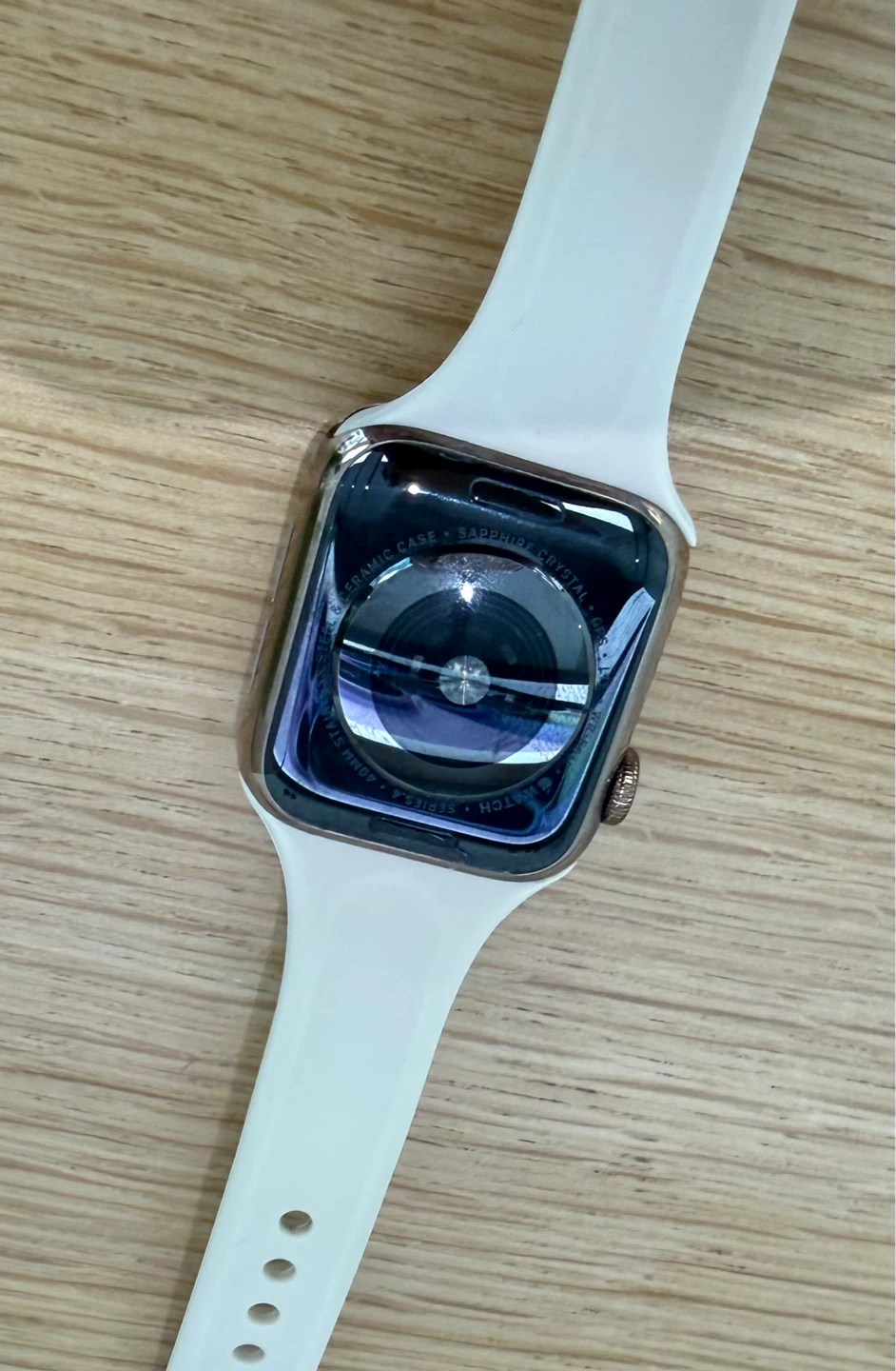 Apple Watch Series 4 (GPS, 40mm) - Gold Stainless Steel - photo 2