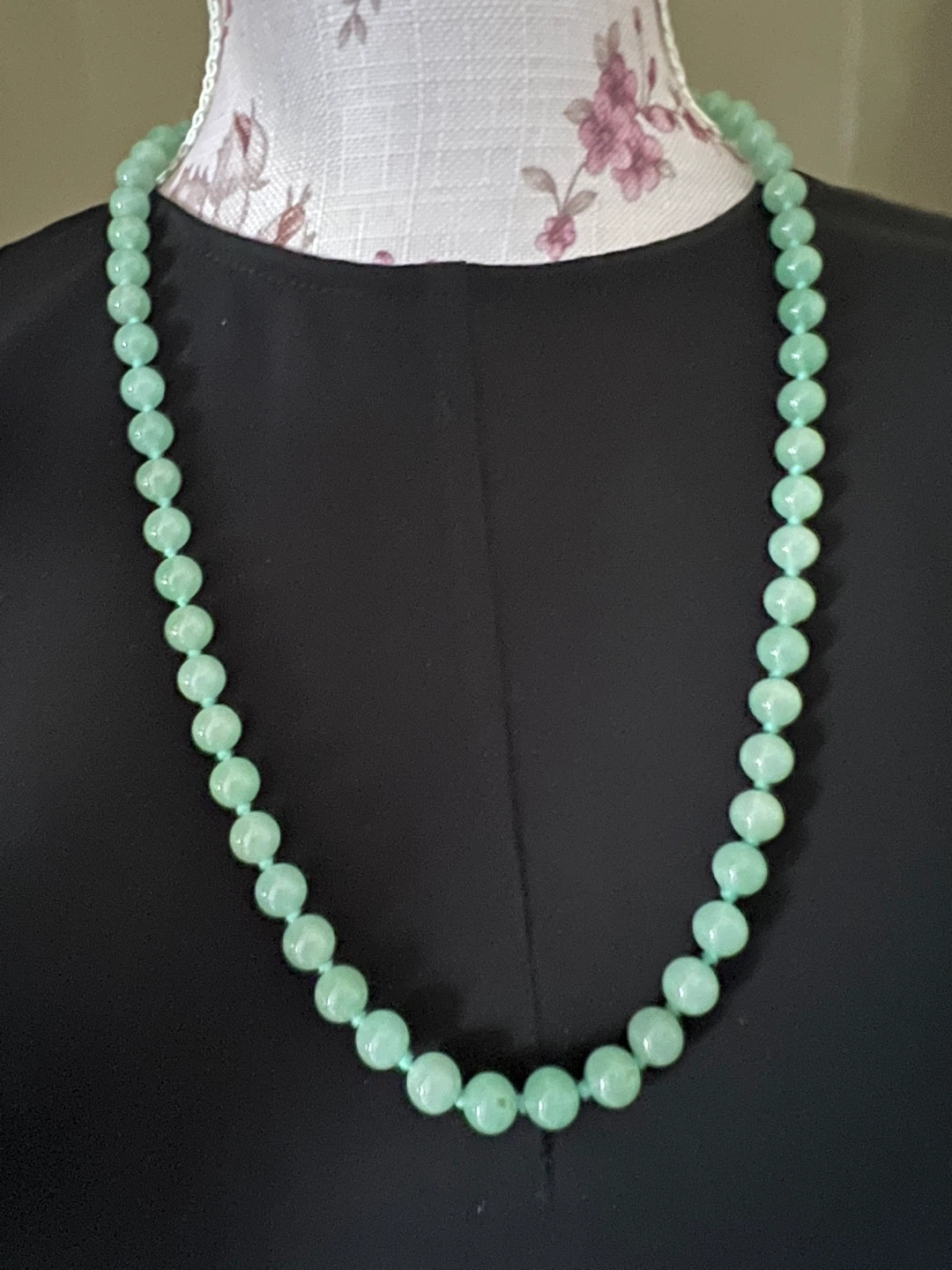 Vintage Hand Knotted Green Gemstone Necklace - photo 5