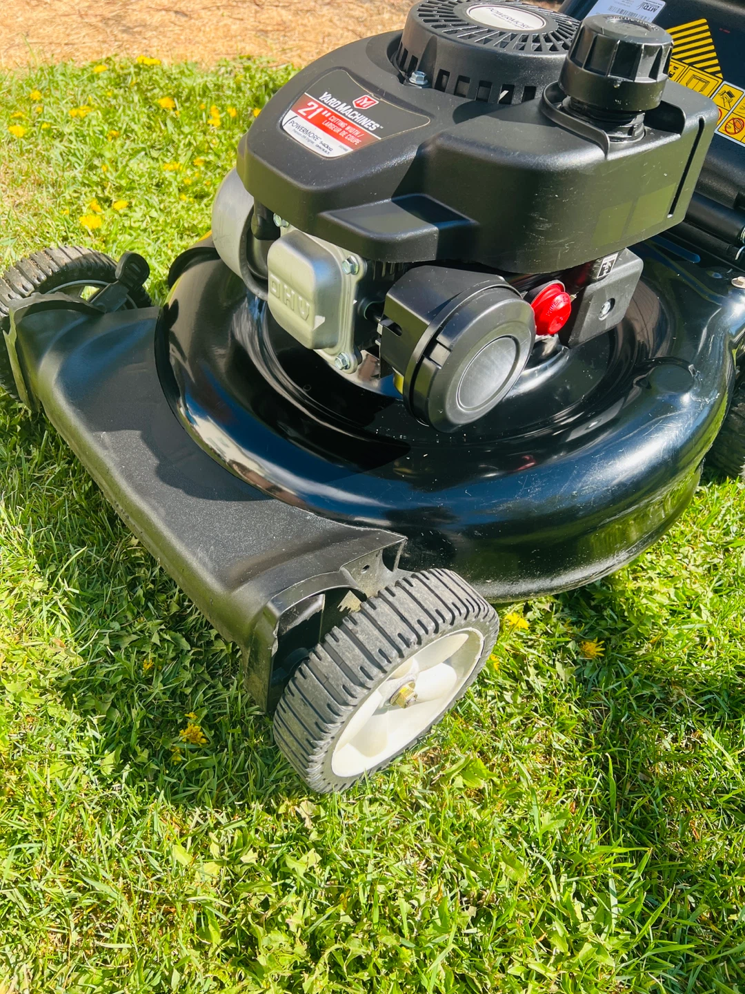 Yard Machines 21" Gas Lawn Mower - photo 4