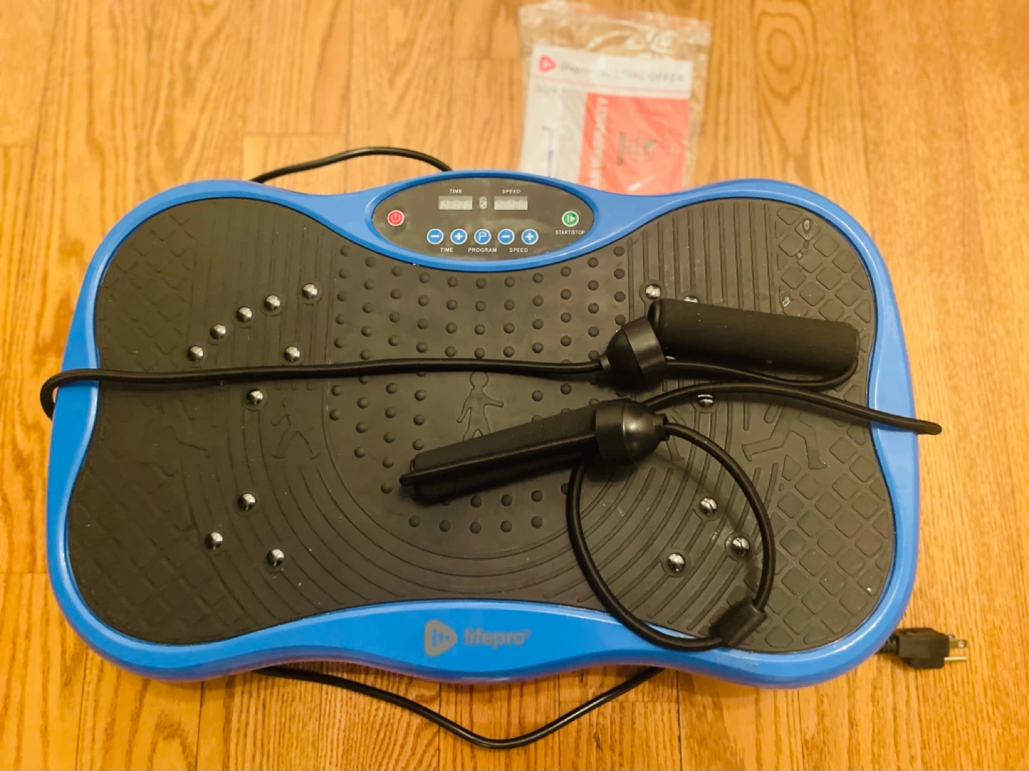 Lifepro Vibration Plate Machine with Jump Rope