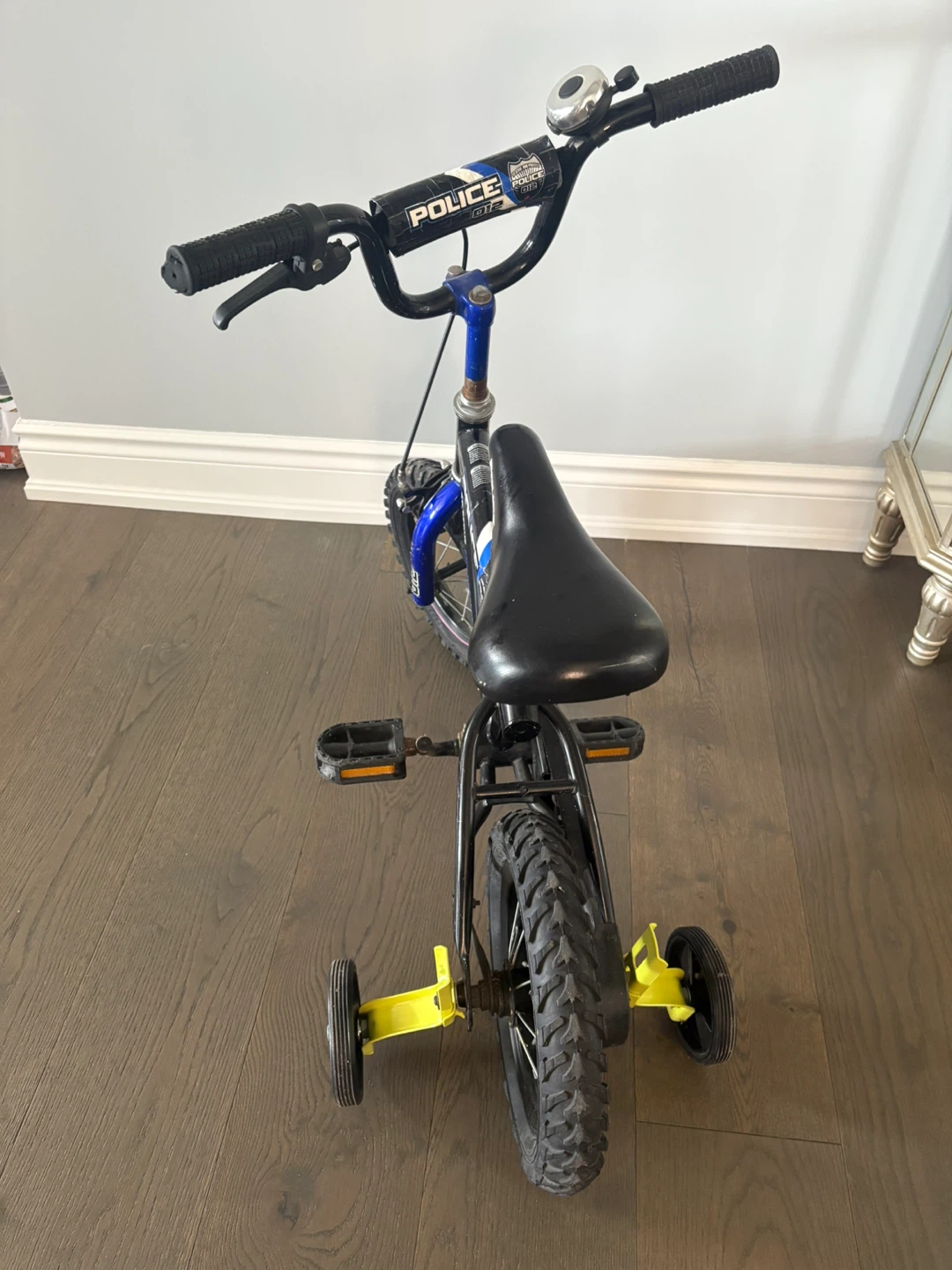Boys bicycle very good condition ret $235 - photo 3