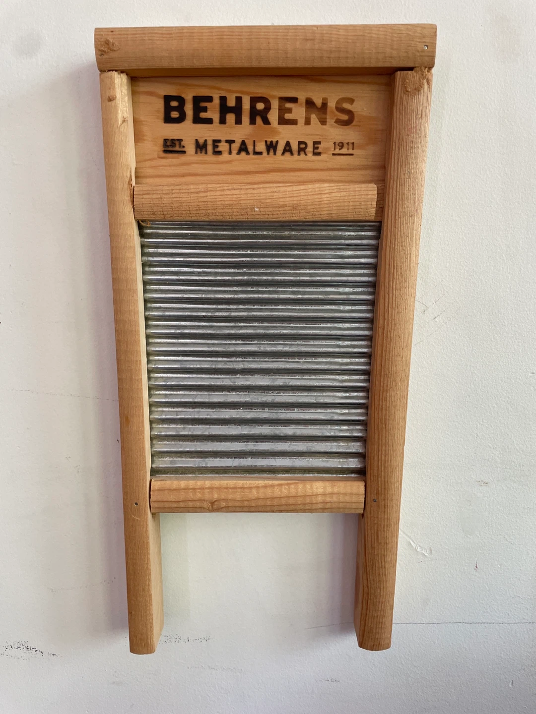 Behrens Wooden & Metal Washboard