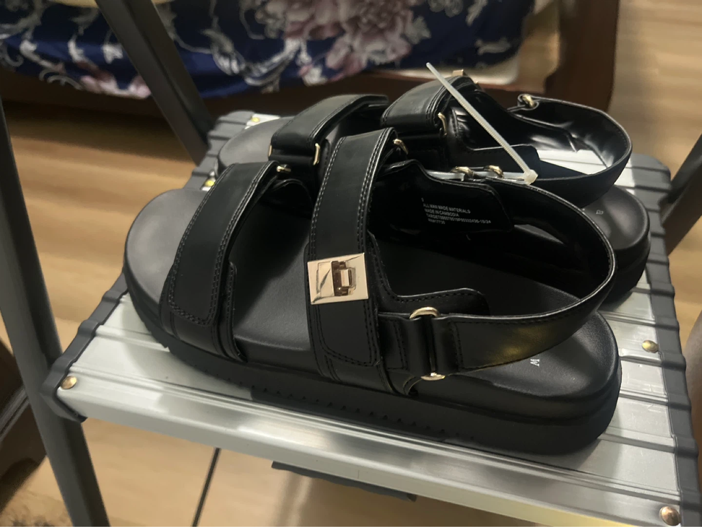 Black Platform Sandals - photo 4