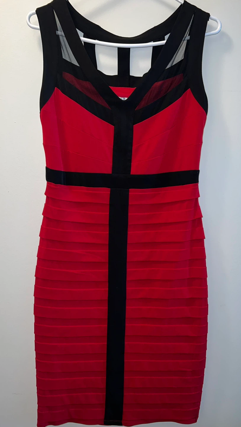 AA Studio AA Red and Black Sheath Dress Size 10