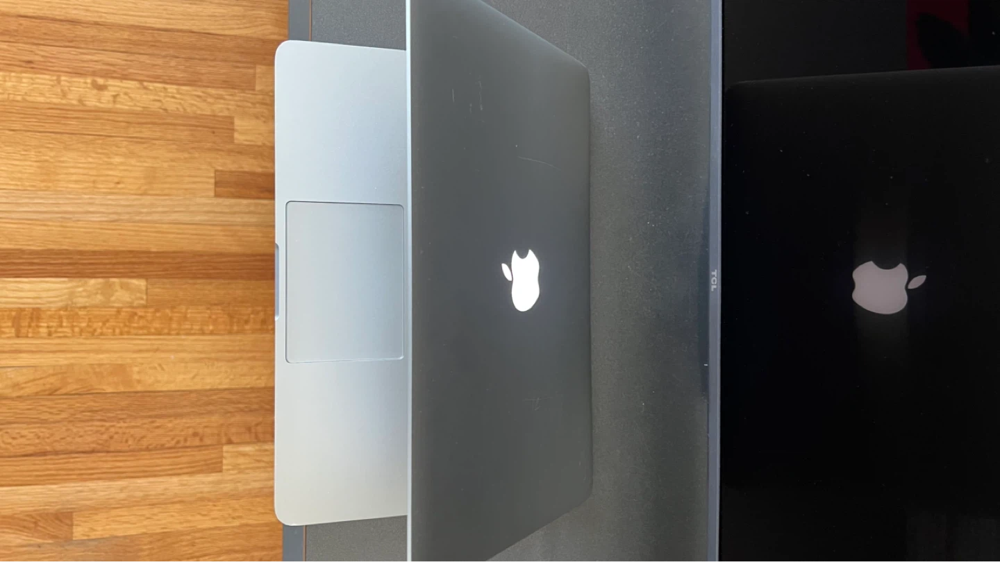 2015 MacBook Pro 13-inch, New Battery - photo 2