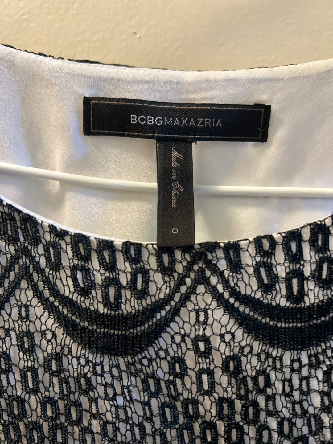 BCBGMAXAZRIA Black & White Lace Tiered Dress - photo 3