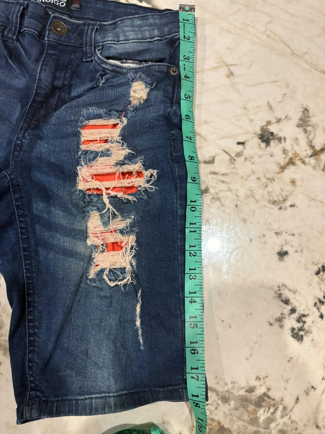 True Indigo Distressed Jeans Size 12 - photo 4