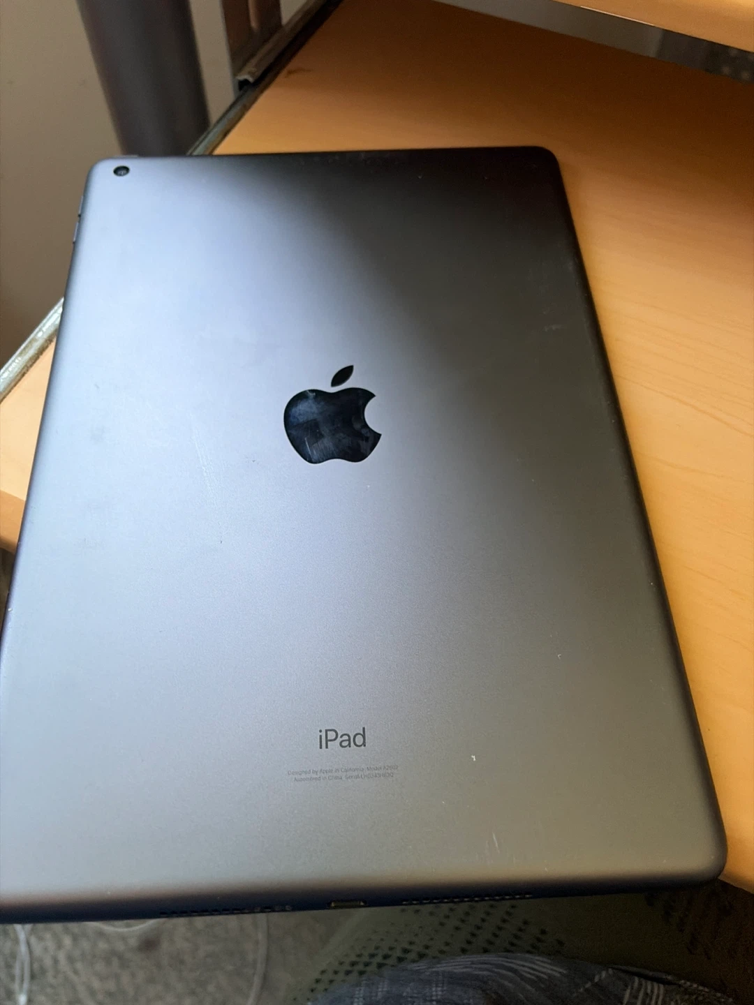 Apple iPad - photo 2
