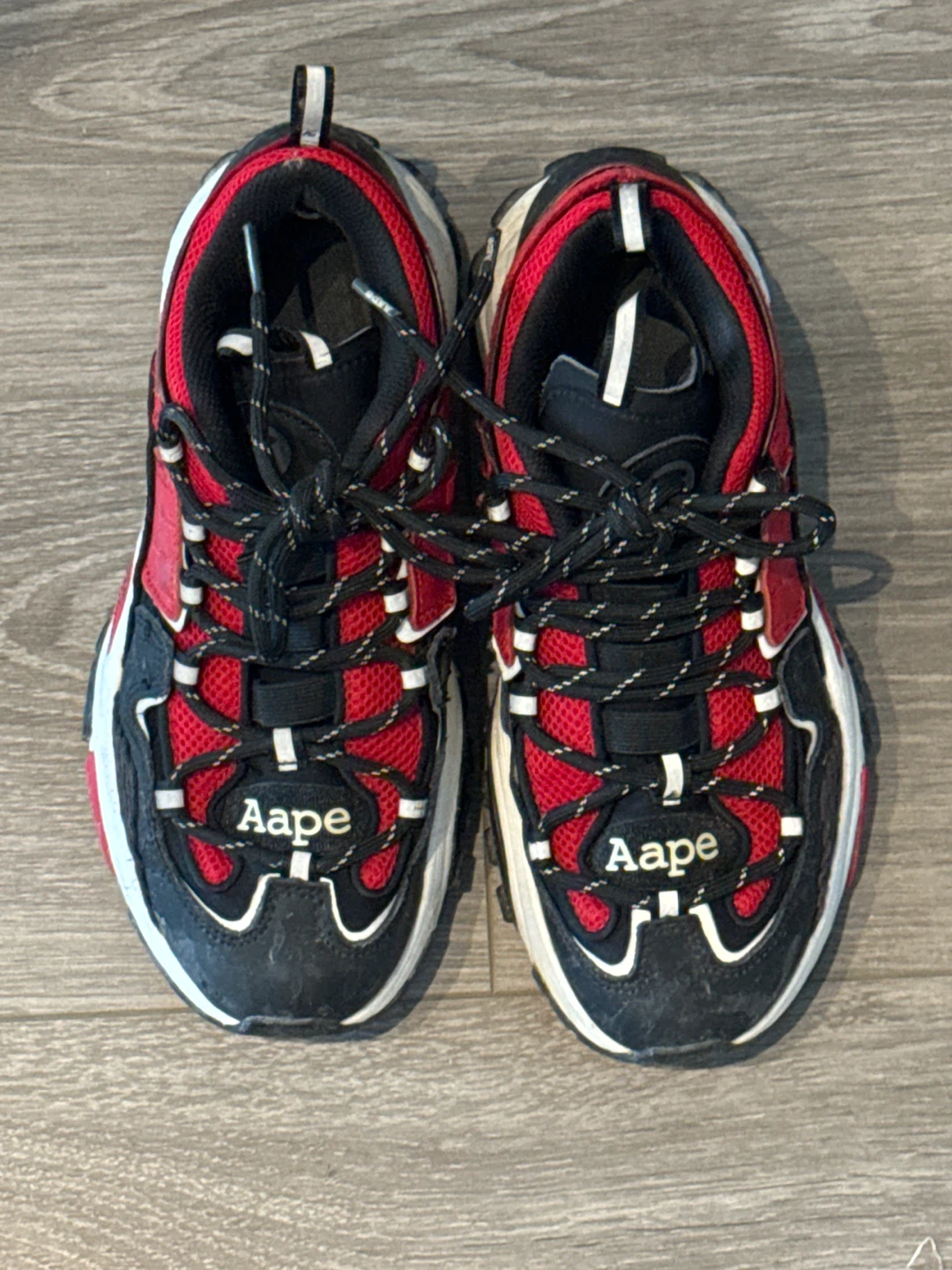 Aape chunky sneakers red and black size 8
