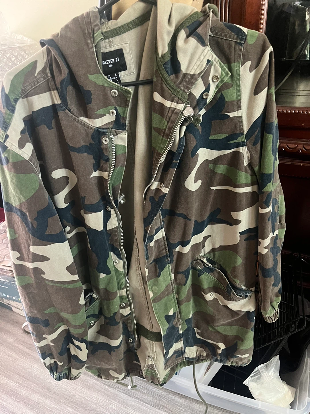 Forever 21 Men's Camo Anorak Jacket Size S