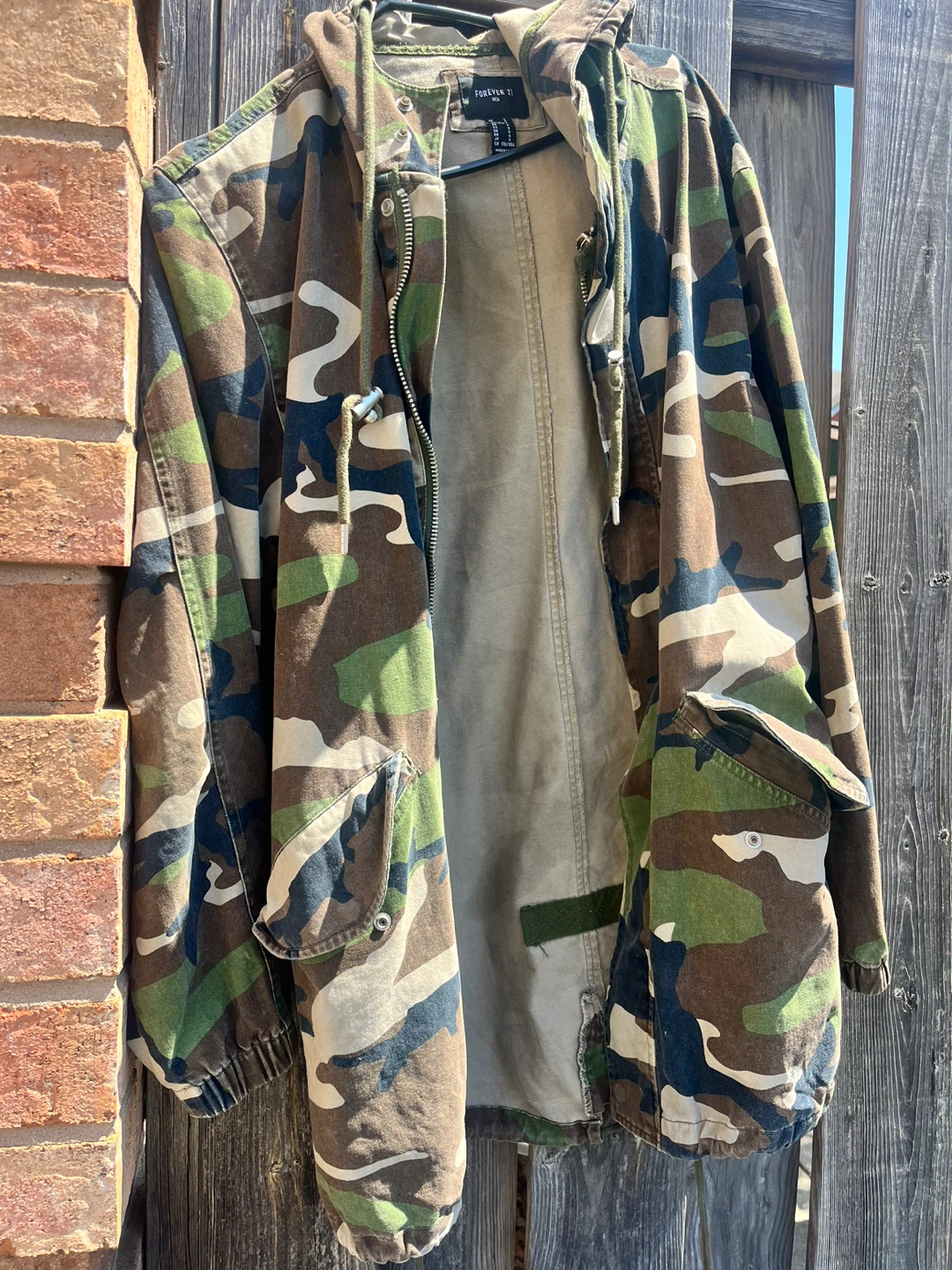 Forever 21 Men's Camo Anorak Jacket Size S - photo 3