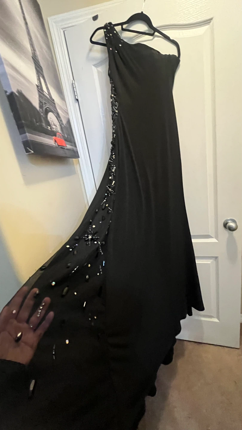 Tony Bowls Evenings Black Embellished One-Shoulder Gown Size 8 - photo 3