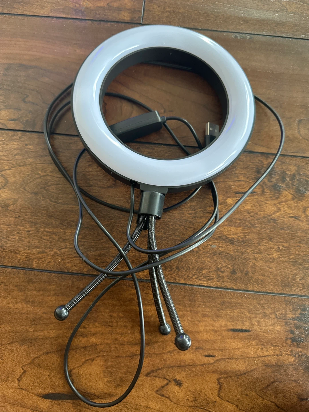 Ring Light with Tripod and USB Cable