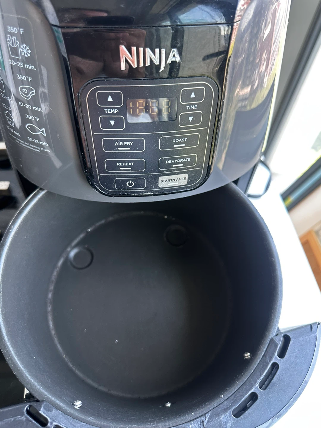 Ninja Air Fryer - photo 4
