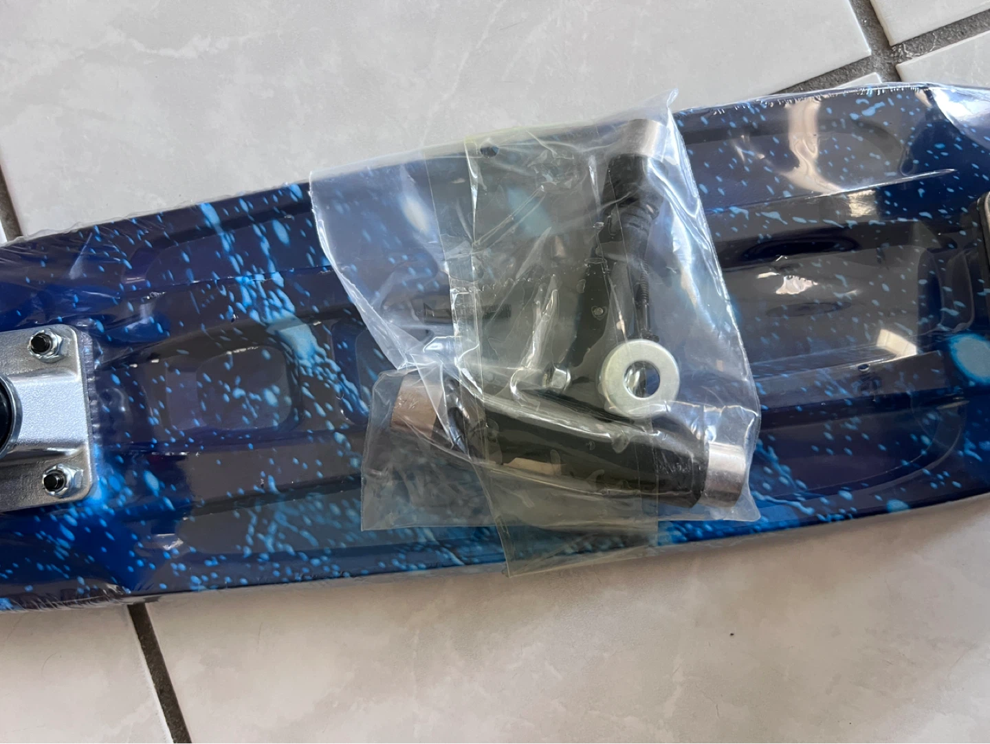 BELEEV Skateboard- Brand new - photo 2