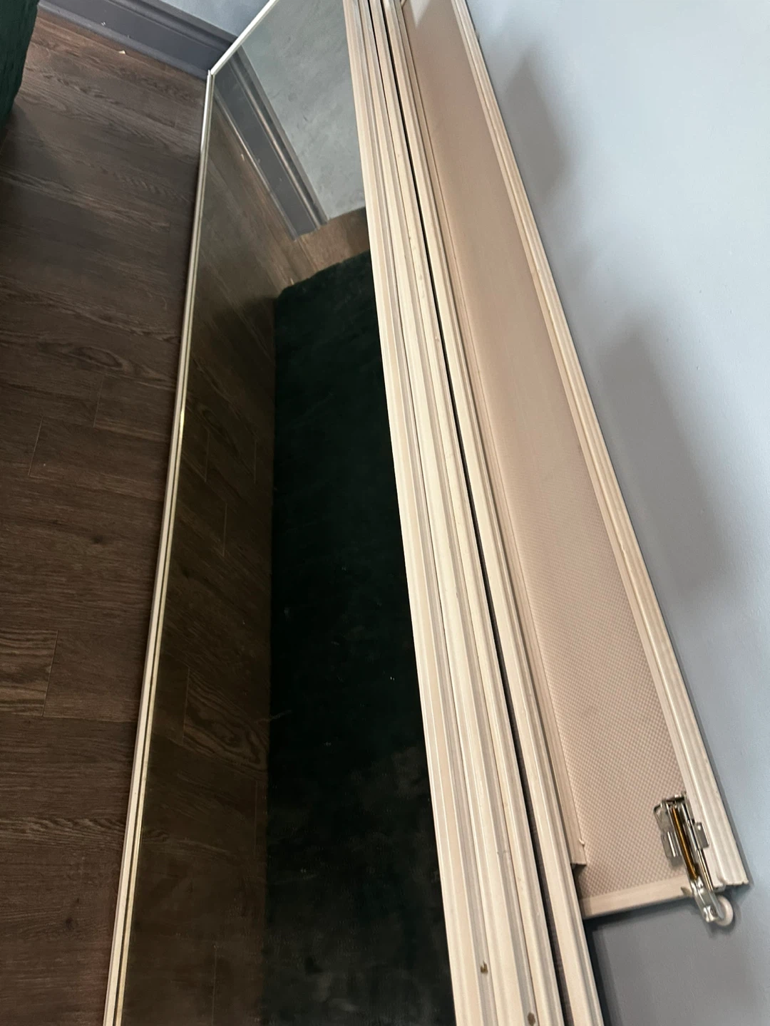 White Sliding Closet Door total 7doors - photo 4