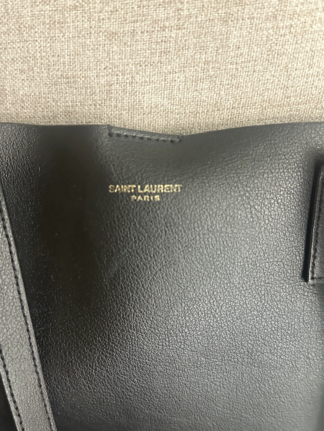 Shopping Saint Laurent in Leather - photo 5