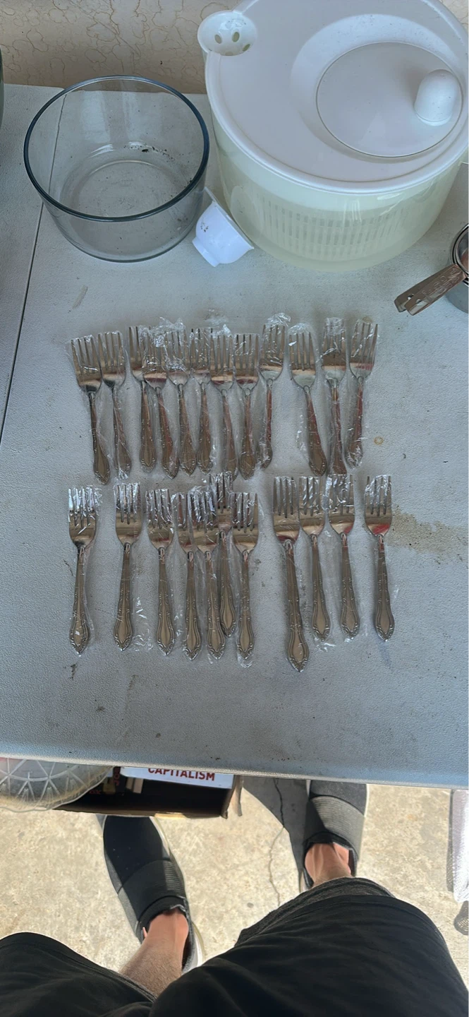 Stainless Steel Cutlery Set - Spoons, Forks & Butter Knife
