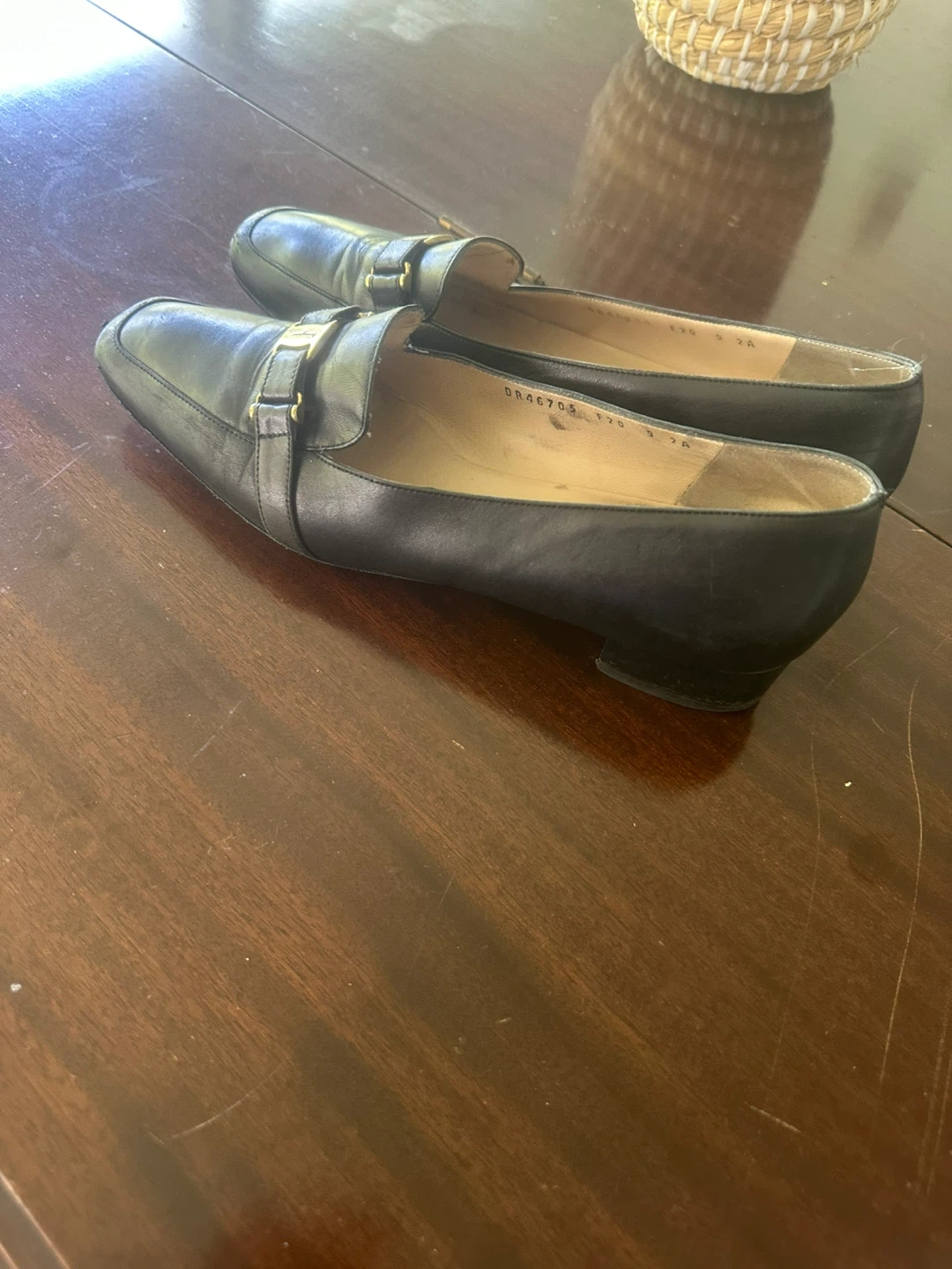 Salvatore Ferragamo Black Leather Gancini Loafer Heels Size 9 - photo 4