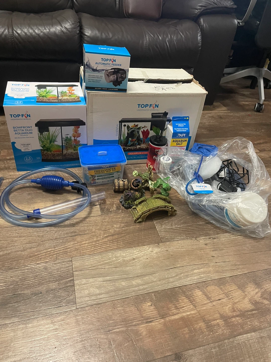 Top Fin Aquarium Bundle 2.5 & 5.5 Gal Tanks + Accessories