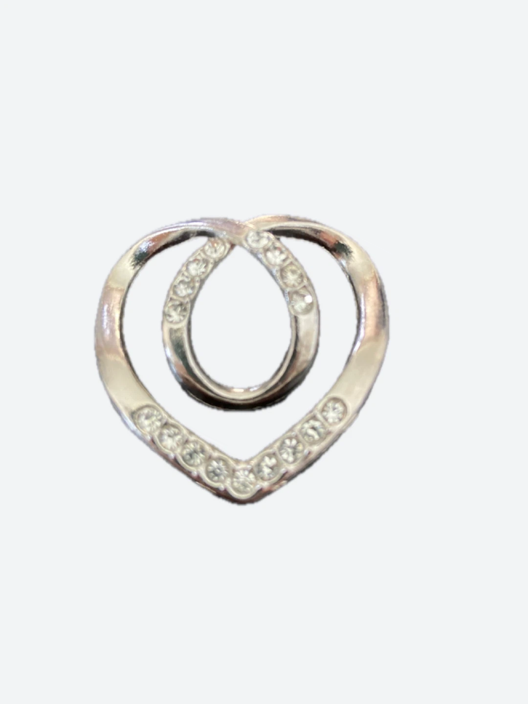 Heart pendant with rhinestones