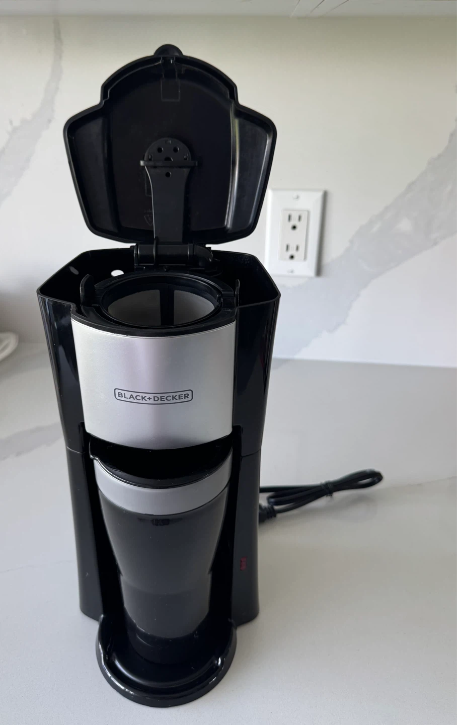 BLACK+DECKER CM618C Single Serve Coffee Maker - photo 3