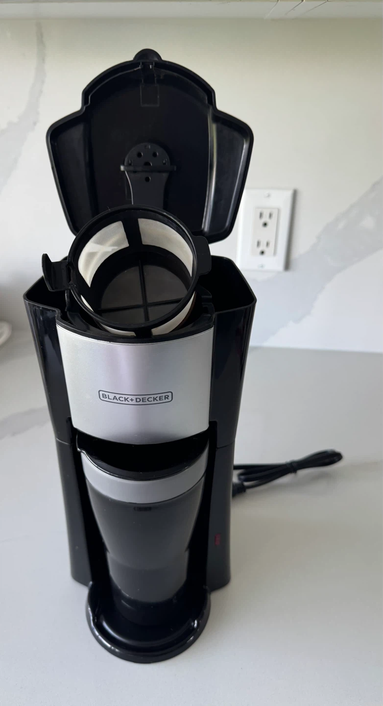 BLACK+DECKER CM618C Single Serve Coffee Maker - photo 5