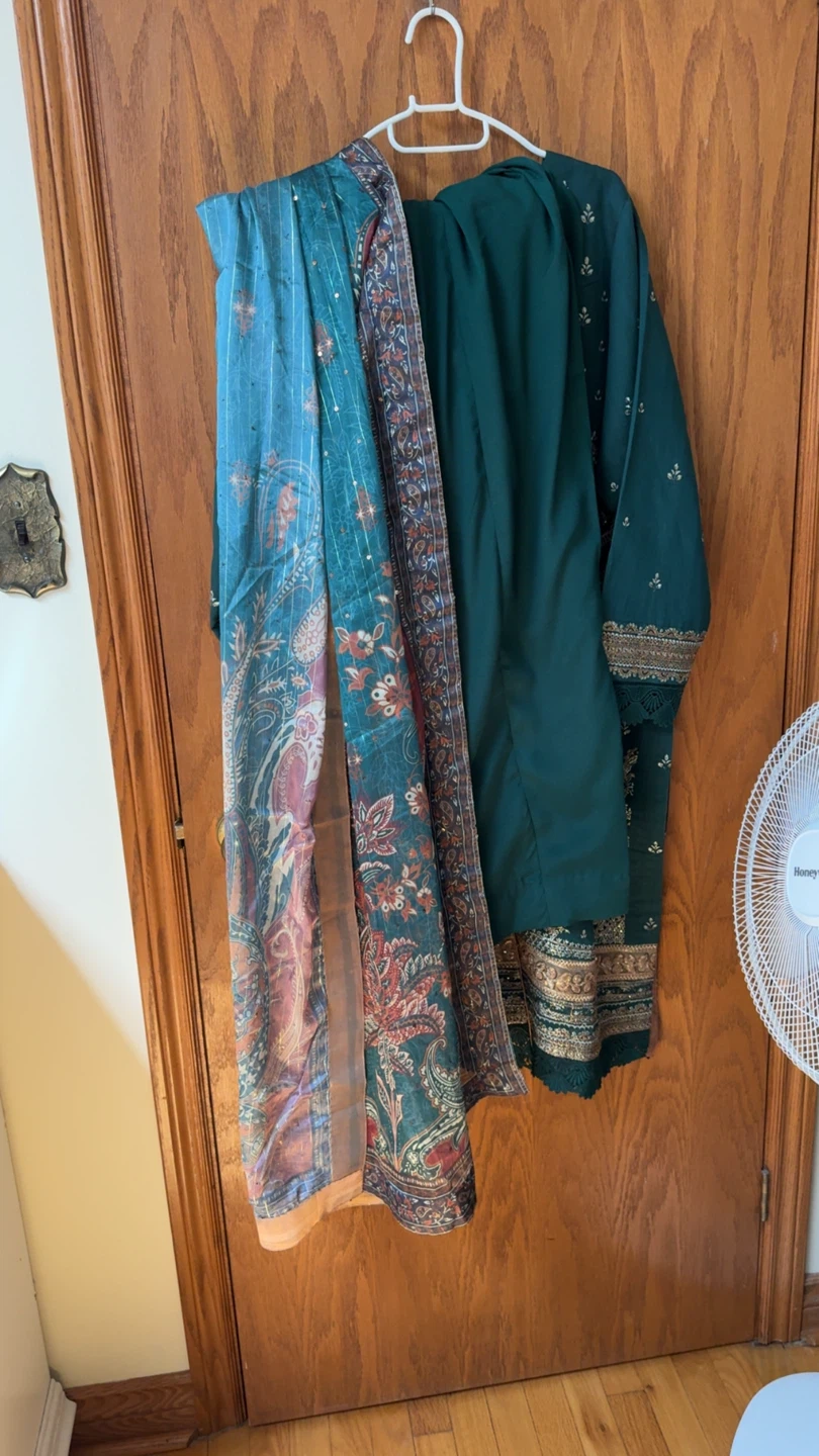 Teal Embroidered Kurti with Dupatta - photo 3